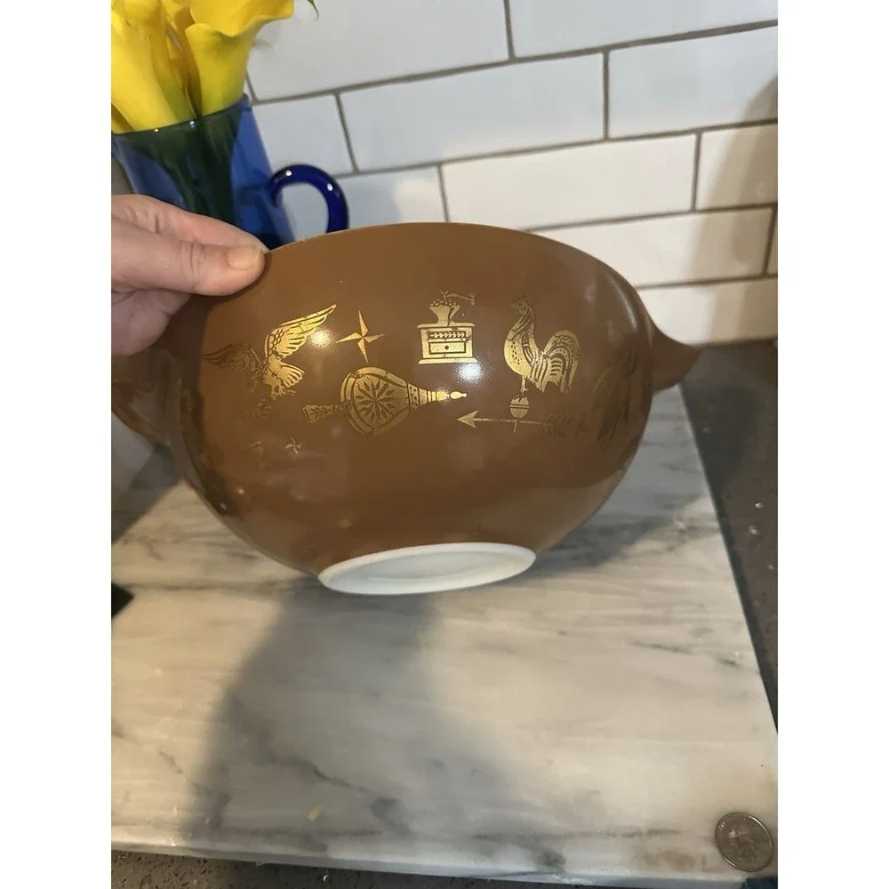 Pyrex vintage early